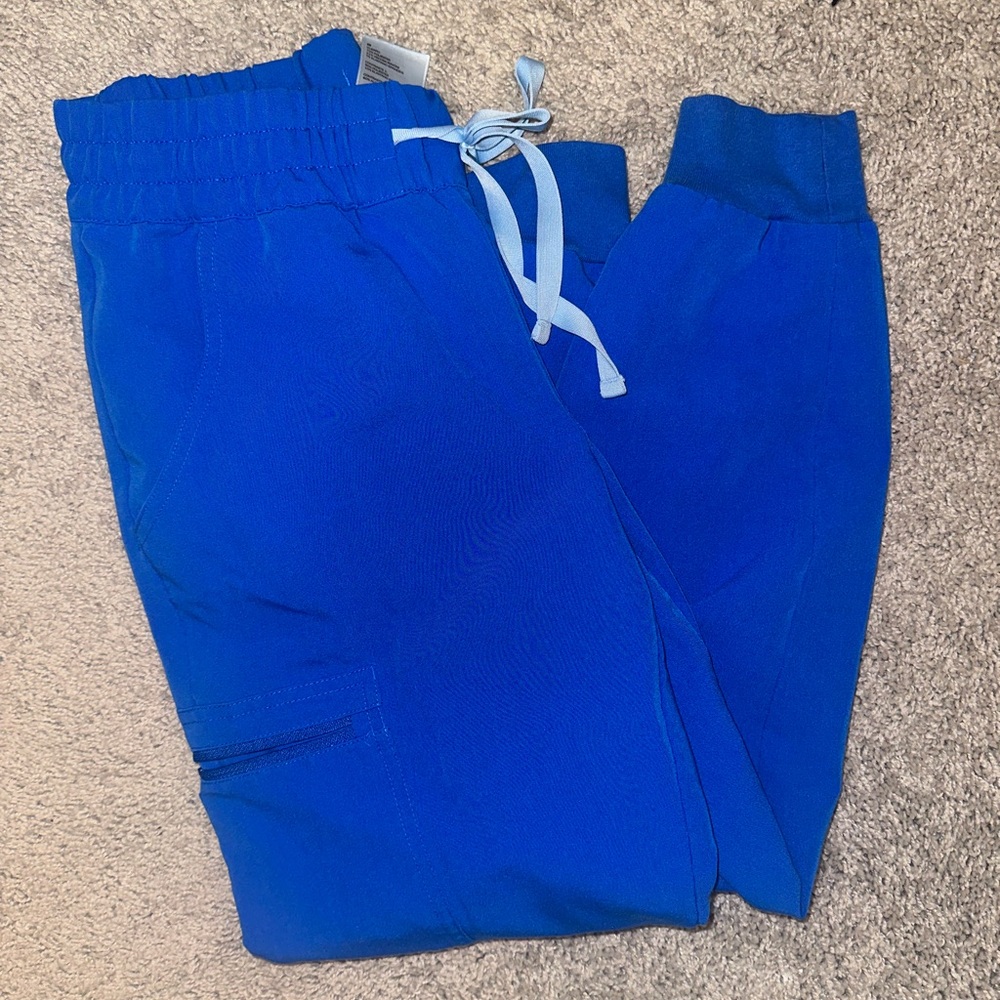 FIGS jogger scrub pants